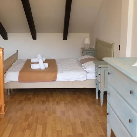 Gasthuis Pensiunea La Maison Bran (Brasov)